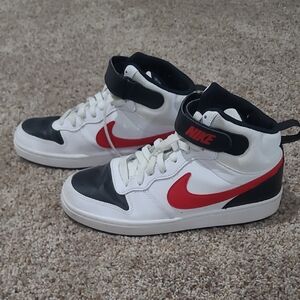 Nike Black and White Sneakers